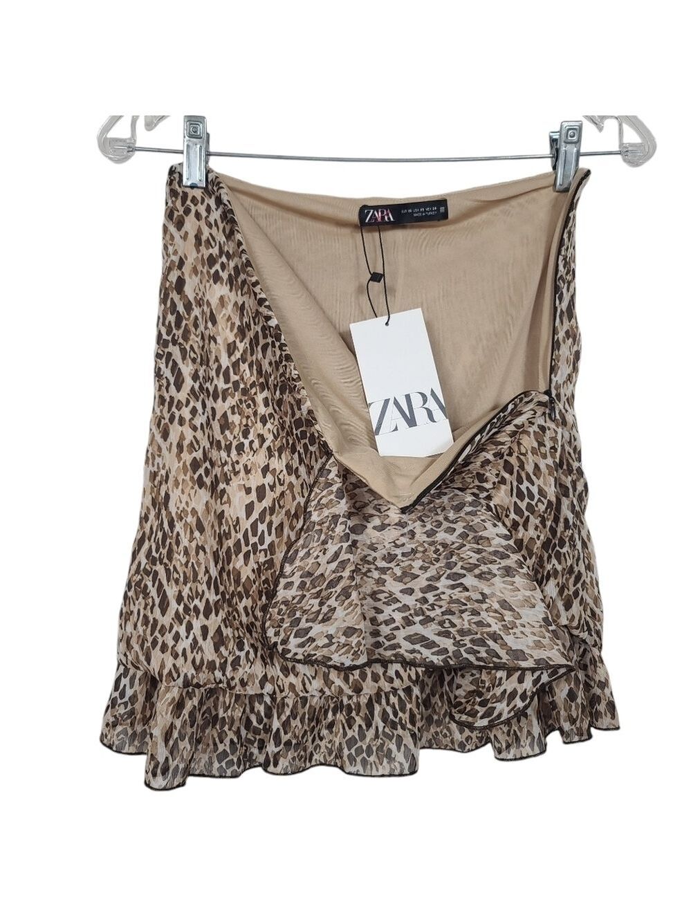 NWT Zara Animal Print Ruffle Side Zip Mini Skirt XS - Picture 3 of 6